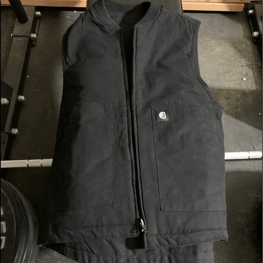 Men’s medium Carhartt Hurley zip vest black
